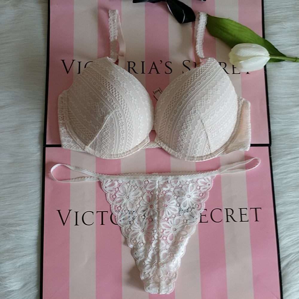 Size 34DD🌺 VS PUSH-UP BRA + THONG PANTY L.nwt - Picture 1 of 4